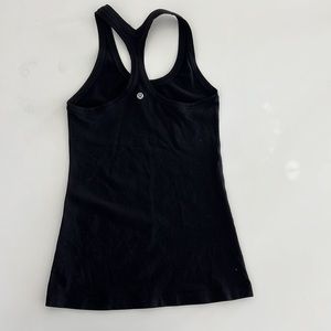 LULULEMON TANK Size 6